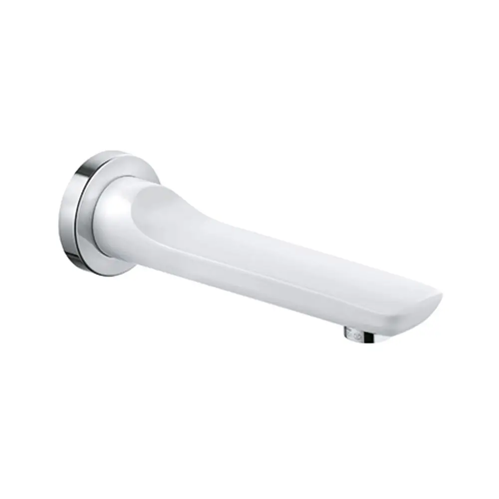 Weißer Wand-Wanneneinlauf von Kludi mit flacher Auslaufform und runder chromfarbener Blende. Ideal für die Integration in moderne Badezimmer.